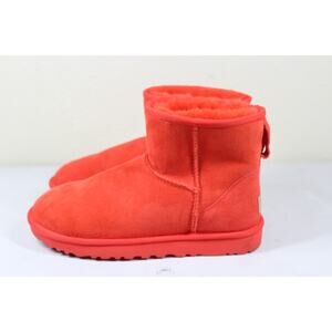 UGG Classic Mini II boots in Cherry Pie US women's 7